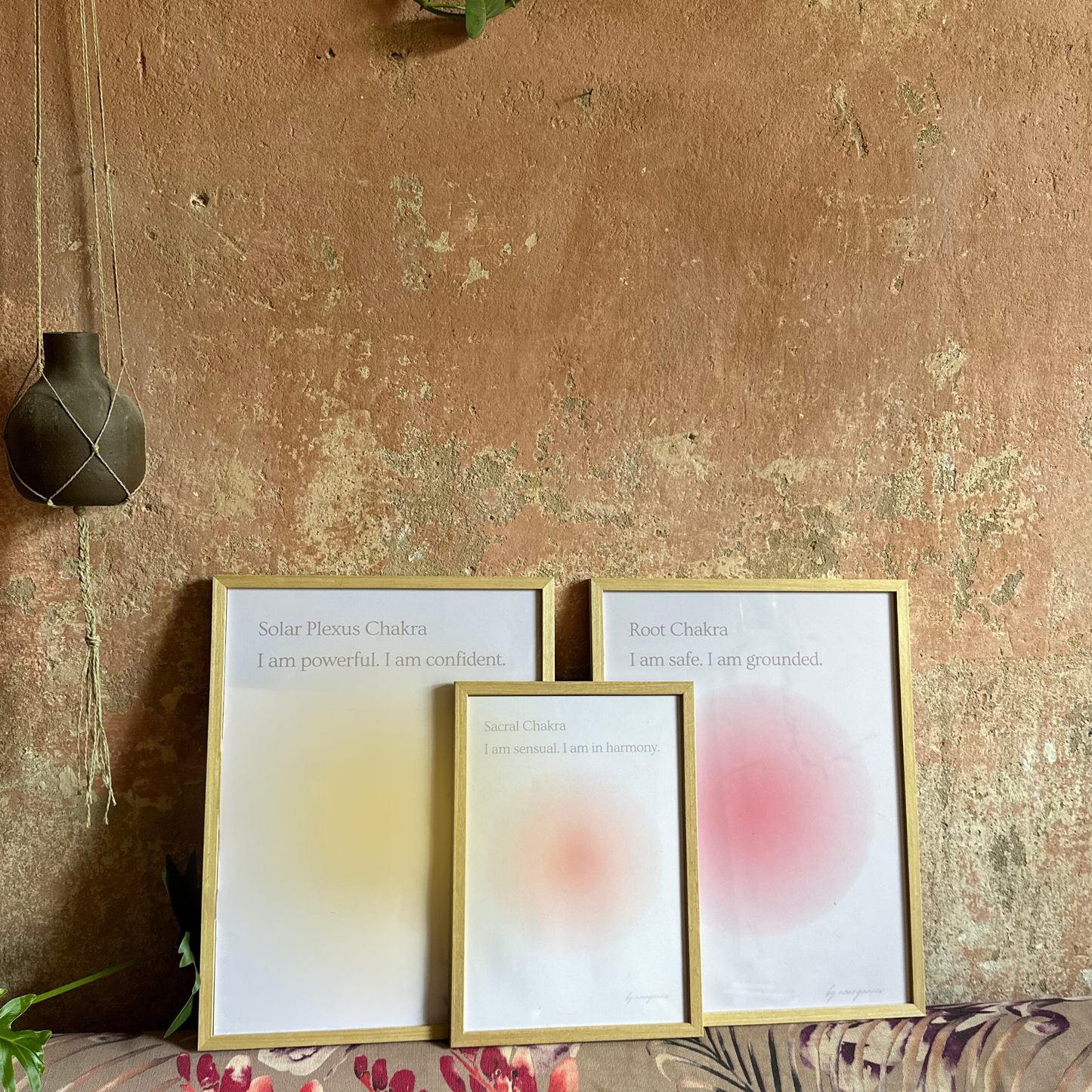 Affirmationsposter der sieben Chakren - Solar plexus, Wurzel Chakra & Sacral Chakra 